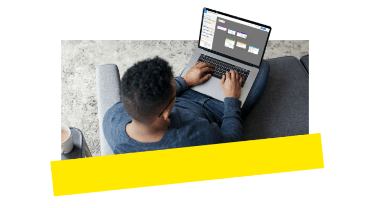 Ein Mitarbeiter nutzt den Wählplan-Editor von GoTo Connect, um Anrufer und Berater zu verbinden.