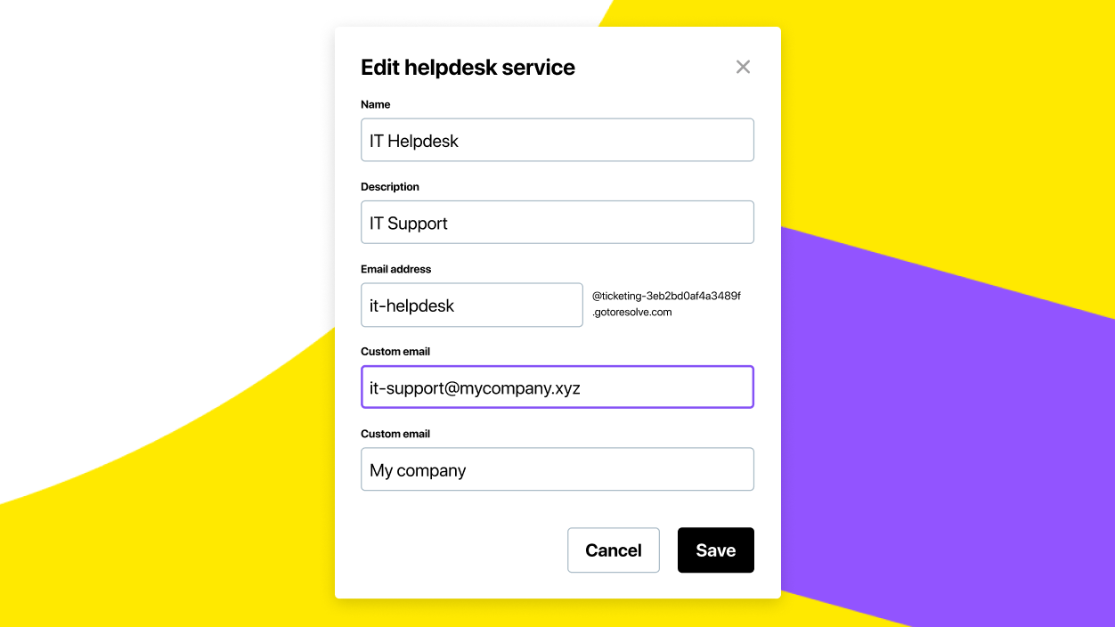 Teil eines Bildschirms zeigt eine benutzerdefinierte E-Mail-Adresse, die in die E-Mail-Adressen für den Helpdesk-Service eingegeben wird.